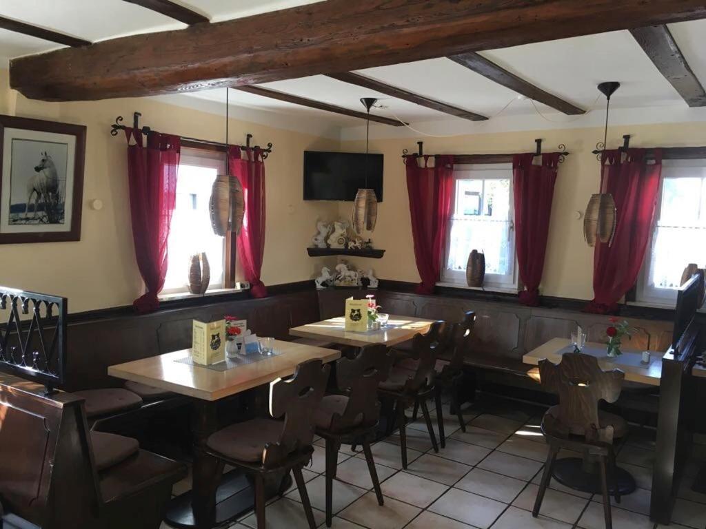 Zum Weissen Ross Hotel Nidda Kültér fotó