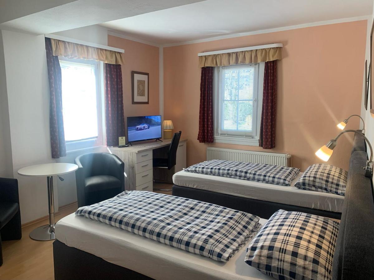 Zum Weissen Ross Hotel Nidda Kültér fotó